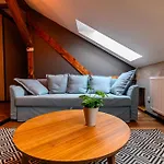 Wyszynskiego 2 Apartment Srem