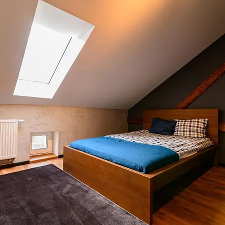 Wyszynskiego 2 شرم